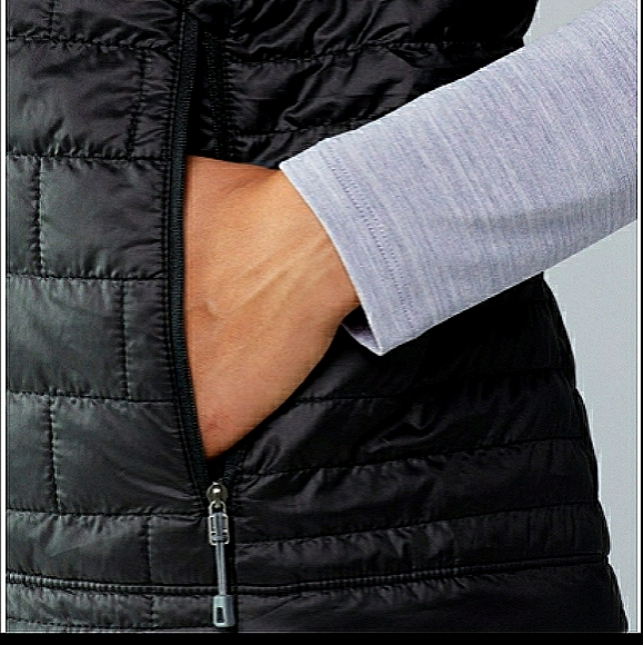 New Patagonia Nano Puff Vest - Picture 4 of 12